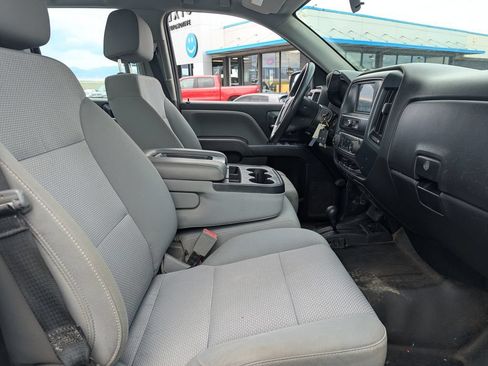Used 2018 Chevrolet Silverado 1500 W/T w/ Trailering Package AWD/4WD image 29