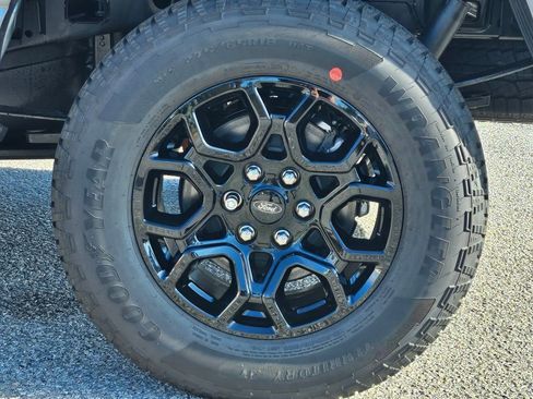 New 2025 Ford F150 XLT w/ Equipment Group 302A MID image 25