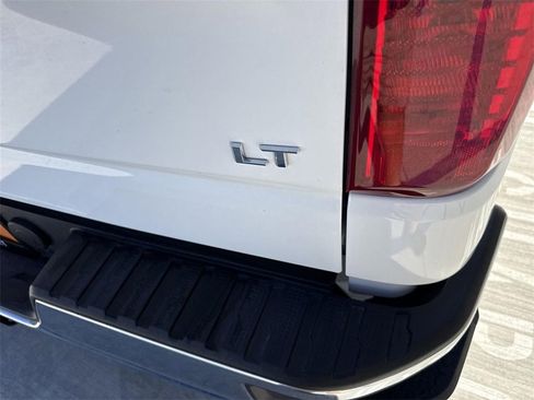 Used 2025 Chevrolet Silverado 1500 LT image 27