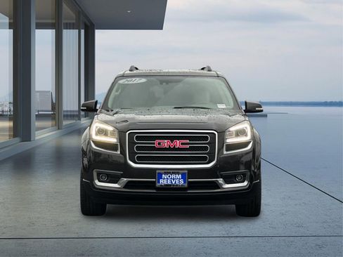 Used 2017 GMC Acadia Limited SLT image 9