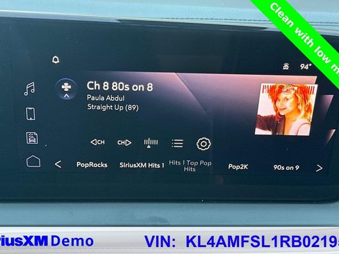 Used 2024 Buick Encore GX Avenir w/ Avenir Convenience Package image 40