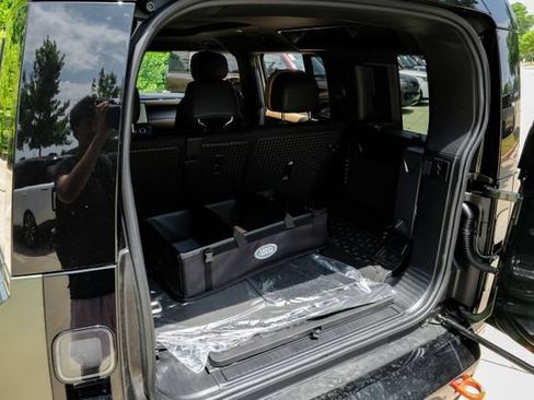 New 2026 Land Rover Defender 110 X AWD/4WD image 63
