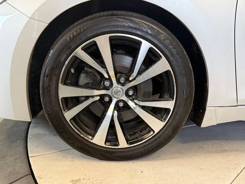 Used 2018 Nissan Maxima 3.5 S FWD image 26