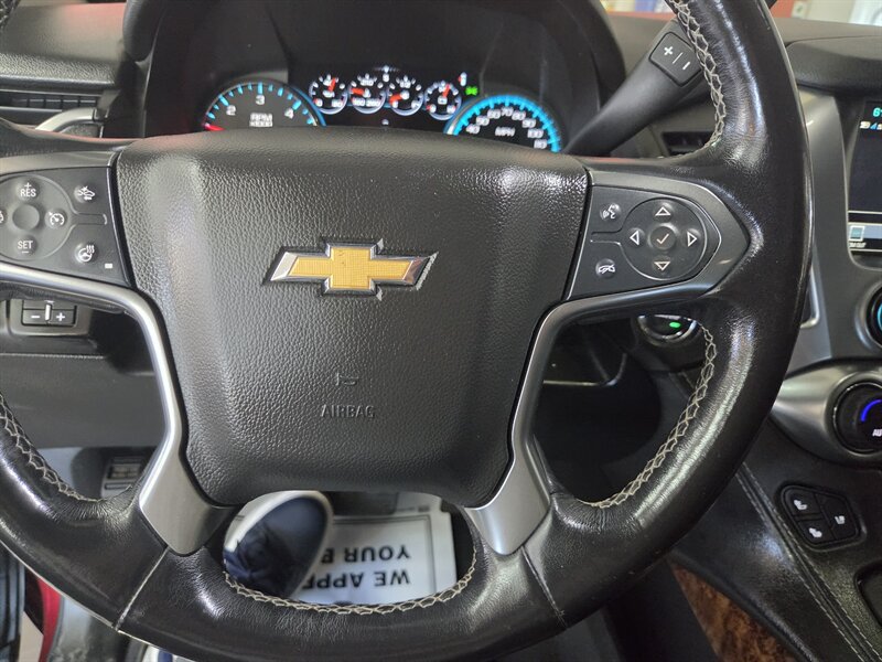 Used 2020 Chevrolet Suburban Premier w/ Max Trailering Package AWD/4WD image 31