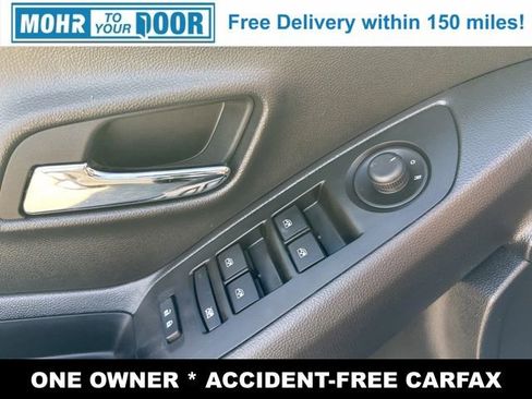 Used 2022 Chevrolet Trax LT w/ LT Convenience Package image 25