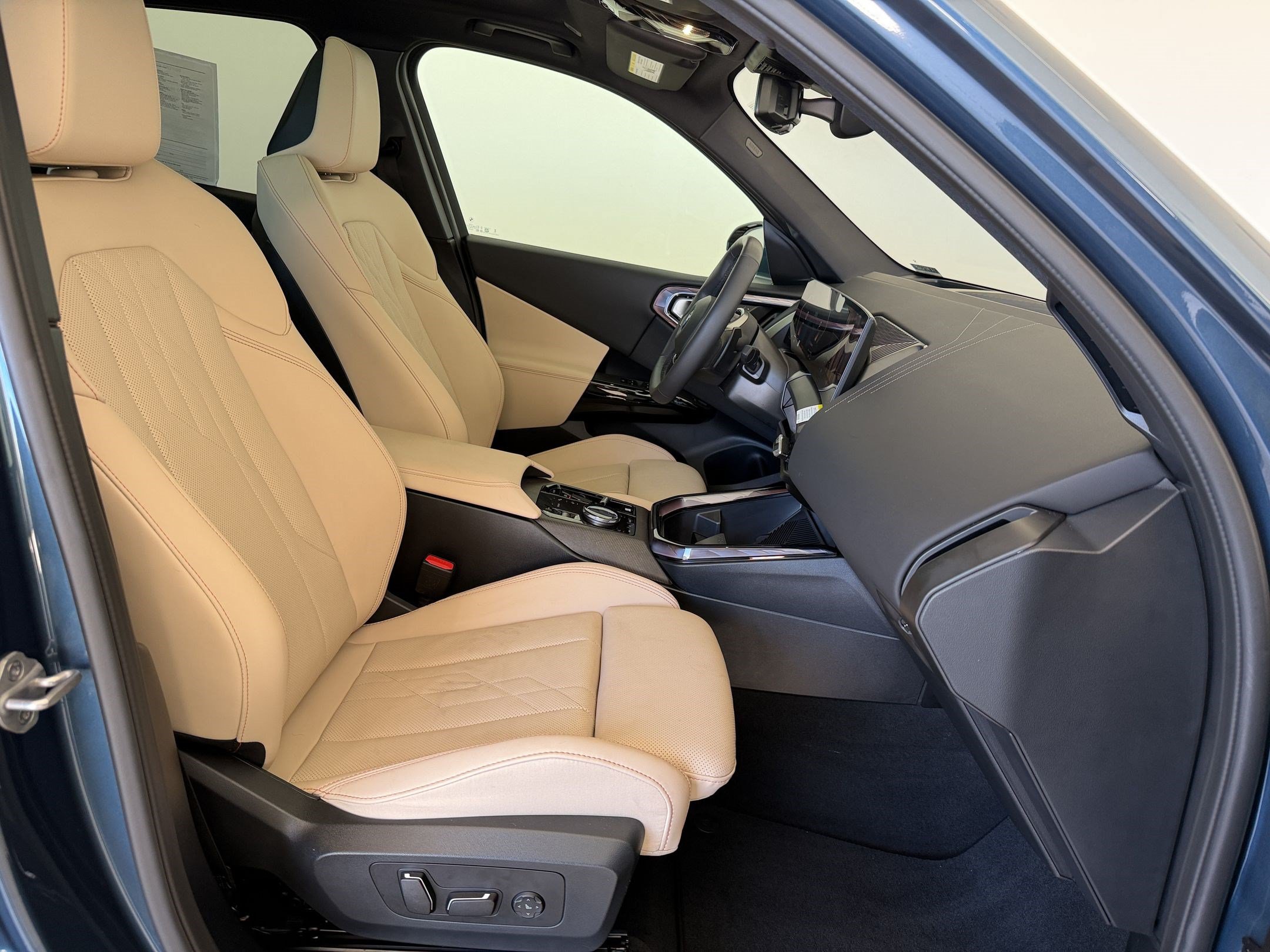 Certified 2026 BMW X3 xDrive30i AWD/4WD image 25