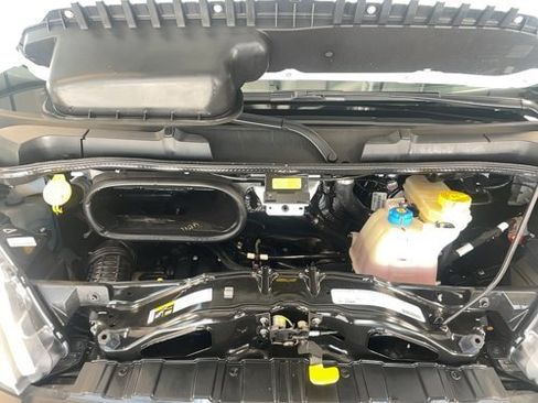 Used 2024 RAM ProMaster 2500 image 25