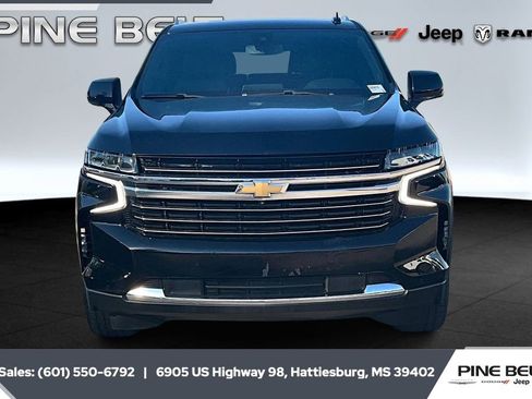 Used 2022 Chevrolet Tahoe LT w/ Luxury Package image 3