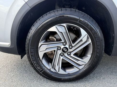 Used 2023 Hyundai Santa Fe SEL w/ Premium Package image 10