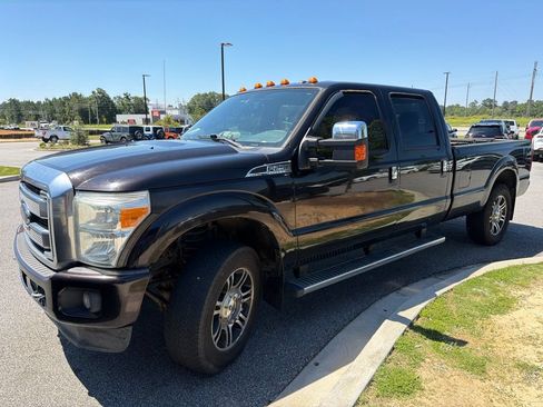 Used 2014 Ford F250 Platinum AWD/4WD image 5