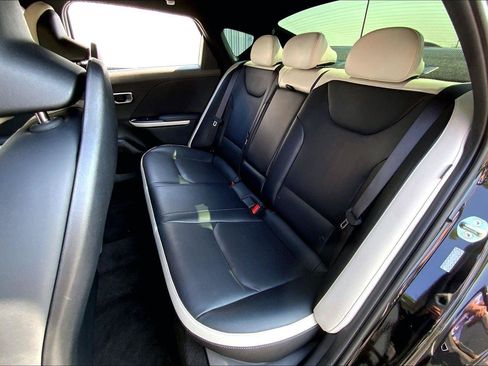 Used 2025 Kia K4 GT-Line w/ GT-Line Premium Package FWD image 24
