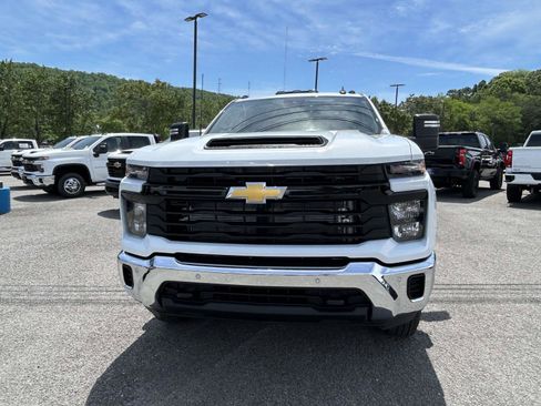 New 2026 Chevrolet Silverado 3500 W/T AWD/4WD image 8