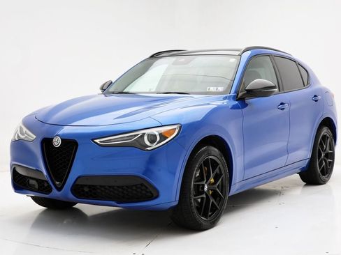 Used 2021 Alfa Romeo Stelvio Ti w/ Nero Edizione image 2