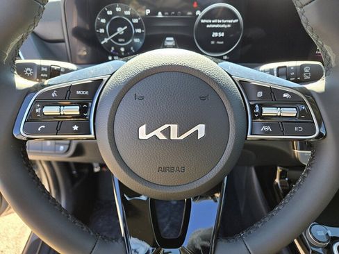 New 2026 Kia Seltos EX FWD image 13