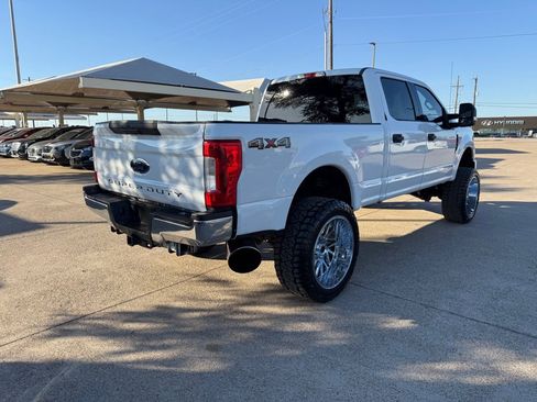 Used 2017 Ford F250 XLT image 7