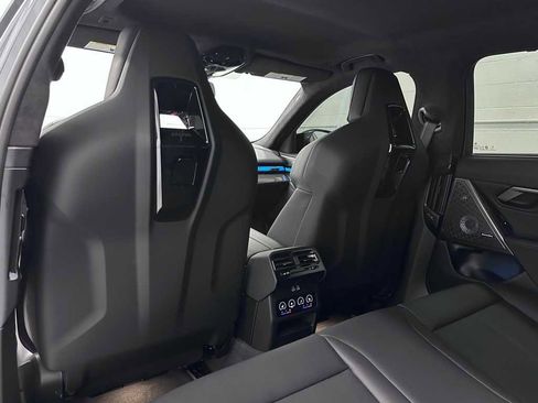 Used 2025 BMW M5 w/ Carbon Package image 14