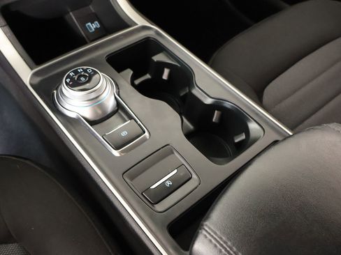Used 2024 Ford Edge SE AWD/4WD image 7