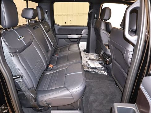 New 2026 Ford F450 Platinum w/ FX4 Off-Road Package AWD/4WD image 16