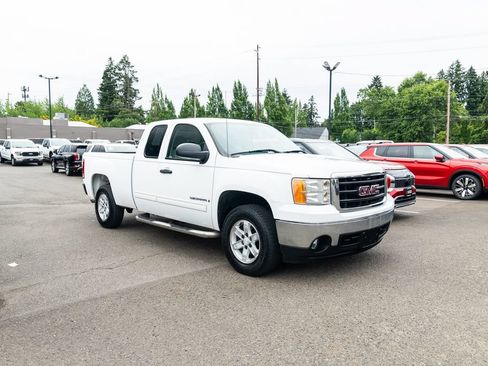 Used 2008 GMC Sierra 1500 SLE w/ Power Pack Plus RWD image 20