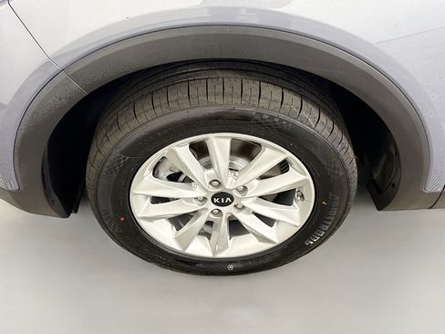 Used 2020 Kia Sorento L image 37