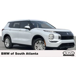 Used 2024 Mitsubishi Outlander ES video 1