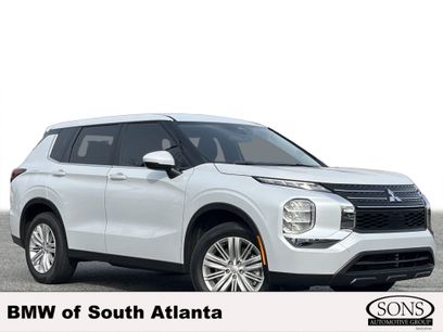 Used 2024 Mitsubishi Outlander ES