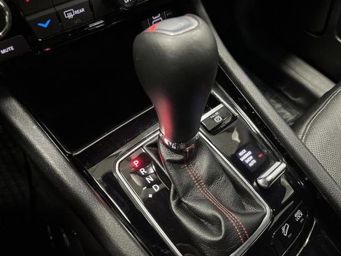 Used 2025 Jeep Compass Trailhawk w/ Trailhawk Elite Group image 21