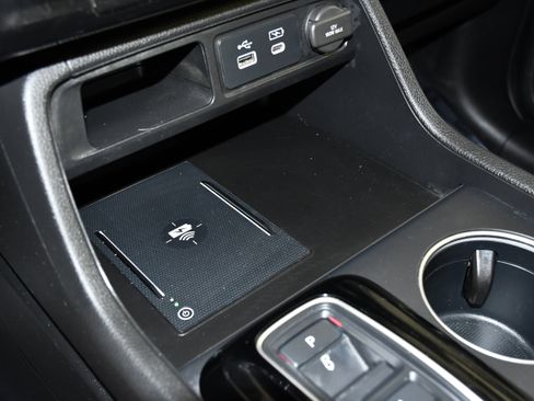Certified 2023 Honda Pilot Touring image 30