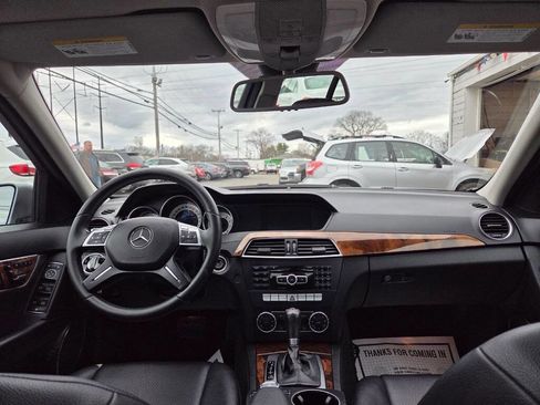 Used 2013 Mercedes-Benz C 300 4MATIC Sedan image 21