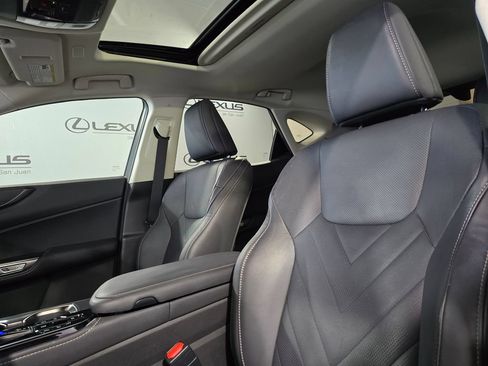 Used 2023 Lexus NX 350 AWD image 15