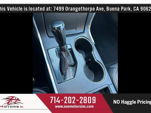 Used 2017 Toyota Camry SE w/ Moonroof Package image 33