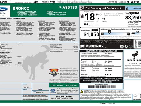 Used 2022 Ford Bronco Outer Banks w/ Sasquatch Package image 3