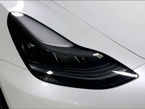 Used 2023 Tesla Model 3 Performance AWD/4WD image 27