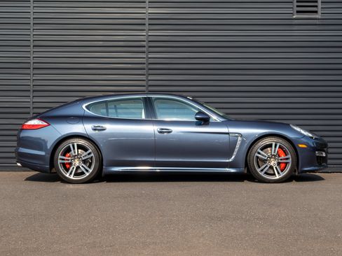 Used 2011 Porsche Panamera Turbo AWD/4WD image 9