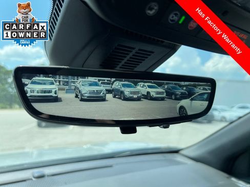 Used 2025 Chevrolet Equinox LT w/ Convenience Package II FWD image 17