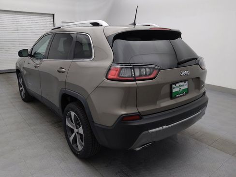 Used 2019 Jeep Cherokee Limited w/ Luxury Group image 5