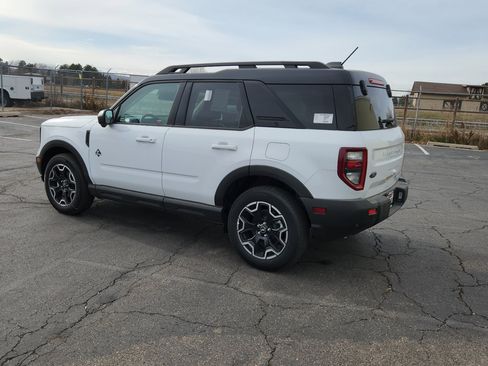 New 2025 Ford Bronco Sport Outer Banks w/ Outer Banks Tech Package+ image 7