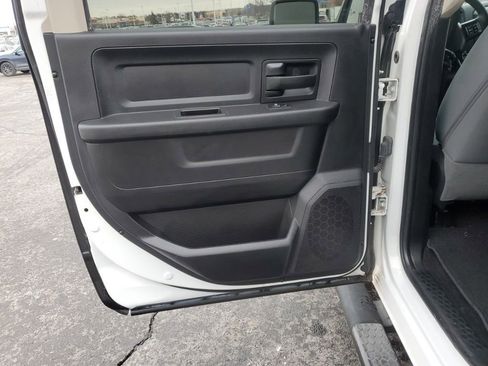 Used 2017 RAM 1500 Express w/ Express Value Package image 28