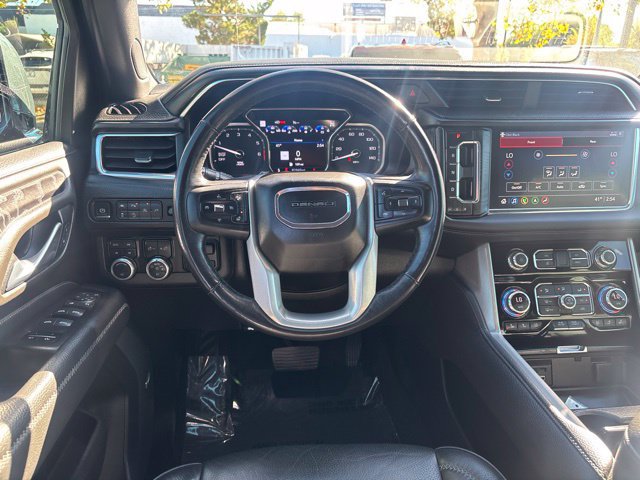 Used 2021 GMC Yukon Denali w/ Denali Ultimate Package AWD/4WD image 33