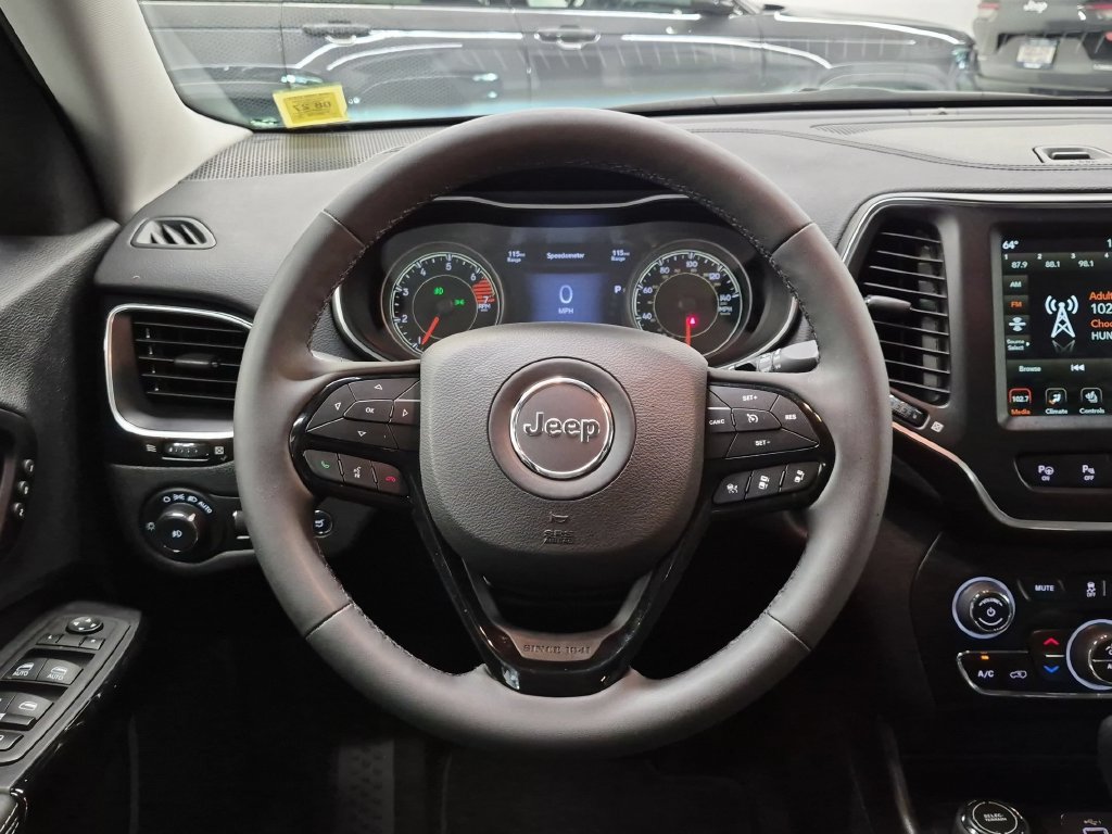 Used 2023 Jeep Cherokee Altitude Lux w/ Lux Elite Package AWD/4WD image 13