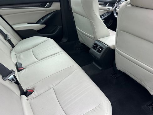 Used 2018 Honda Accord EX-L image 29