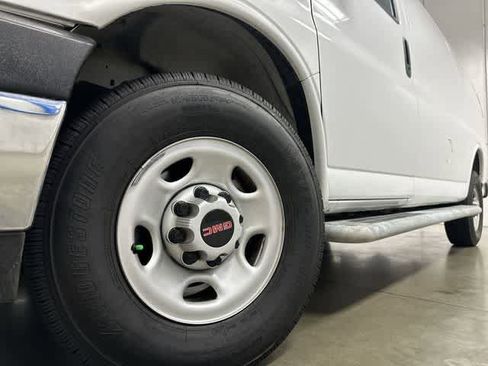 Used 2024 GMC Savana 2500 w/ Driver Convenience Package RWD image 27