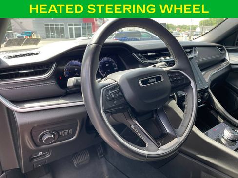 Used 2023 Jeep Grand Cherokee Altitude AWD/4WD image 18