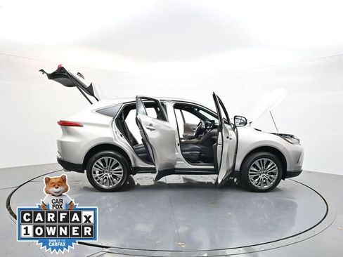 Used 2024 Toyota Venza Limited AWD/4WD image 45