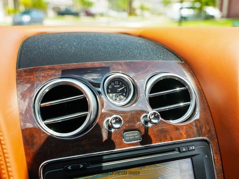 Used 2012 Bentley Continental GT AWD/4WD image 26
