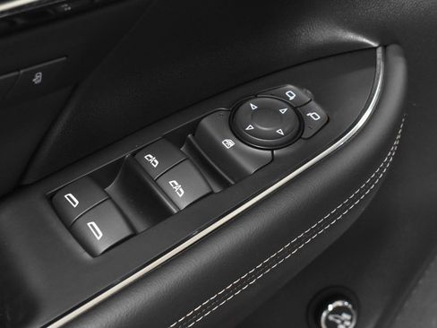 Used 2023 Buick Envision Essence FWD image 14