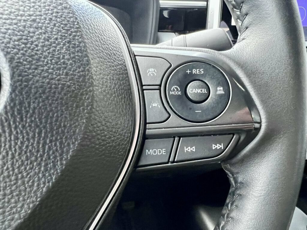 Used 2025 Toyota Corolla FX w/ Convenience Package FWD image 19
