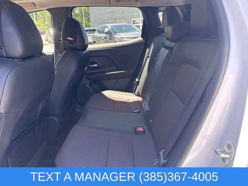 Used 2025 Nissan Kicks SR w/ SR Premium Package AWD/4WD image 16