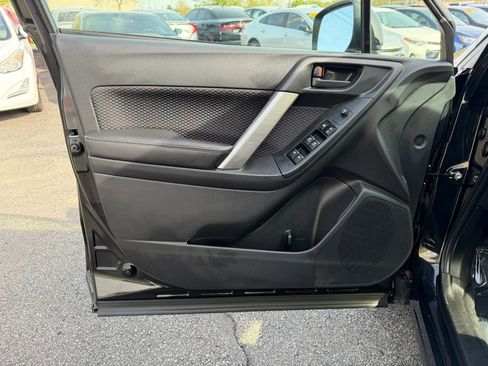 Used 2018 Subaru Forester 2.5i Premium image 18