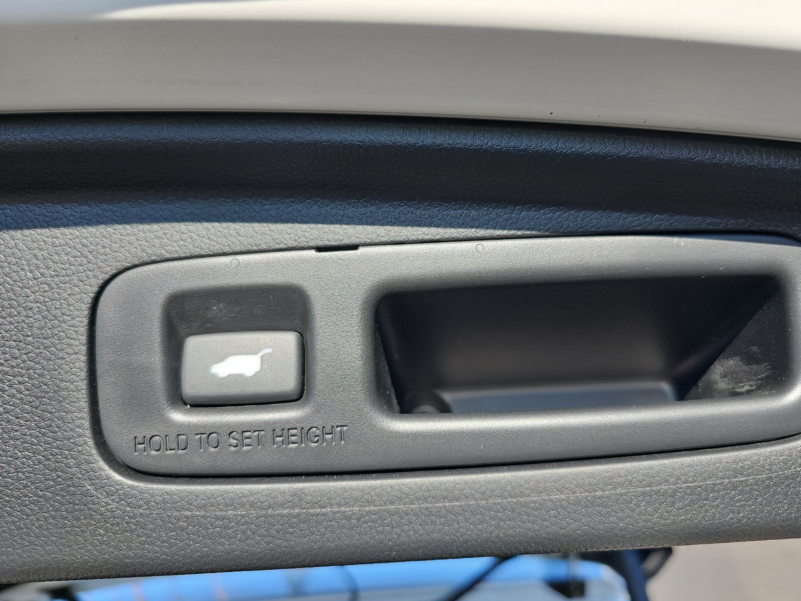 Used 2024 Honda CR-V EX-L image 13